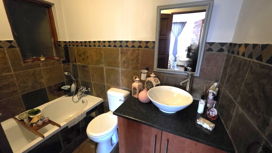 2 Bedroom Property for Sale in Melodie North West